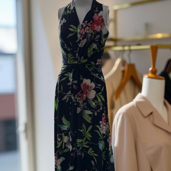 Chaps Floral Sleeveless Dress - Picture 9 of 9